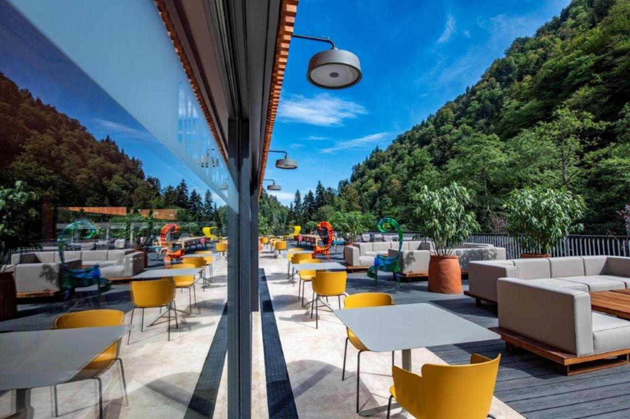 New Sairme Hotel Buitenkant foto